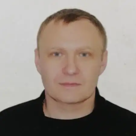 photo of Dmitriy. Link to photoalboum of Dmitriy