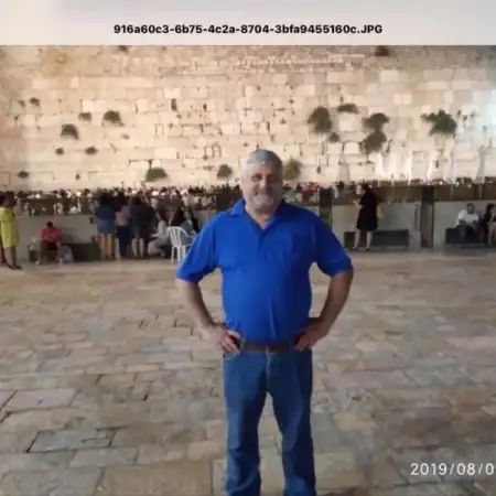 Alex, 69לוד, ישראל 