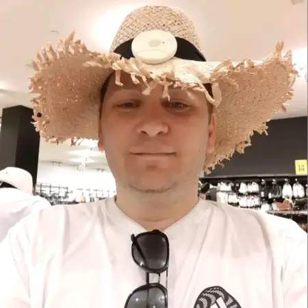 Misha, 47ערד, ישראל