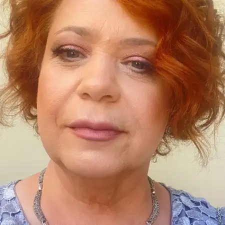 אירינה, 57בת ים, ישראל