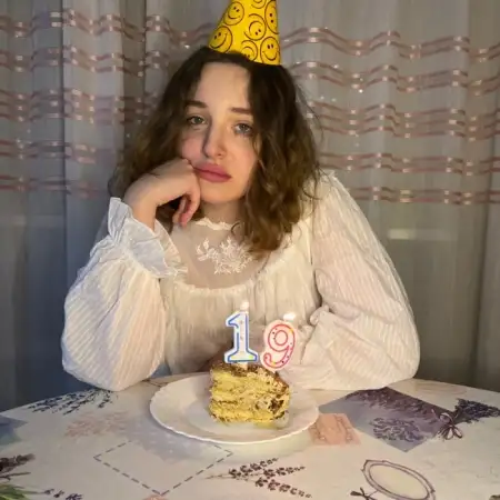 Polina, 21מוסקבה, רוסיה 