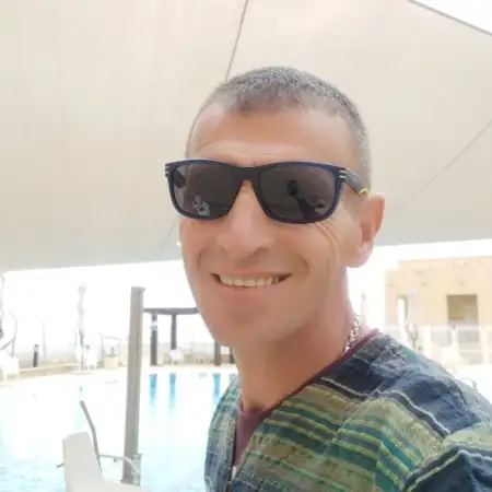 Konstantin, 50ערד, ישראל
