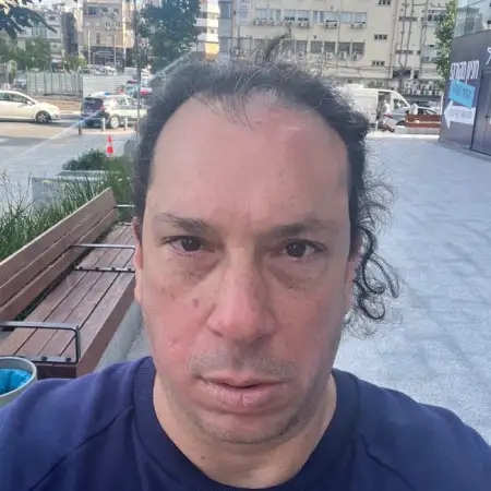 Roey, 48תל אביב, ישראל 