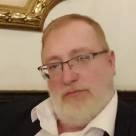 Mihail, 47חיפה, ישראל 