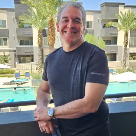 Glenn, 57פניקס, ארה