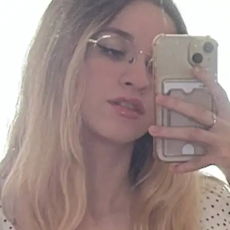 Ekaterina, 22סנט פטרסבורג, רוסיה