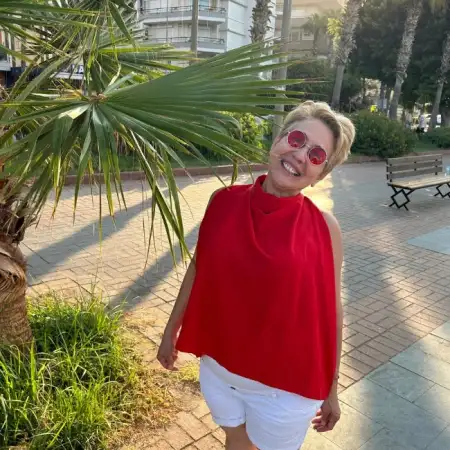 Lola, 59מוסקבה, רוסיה 