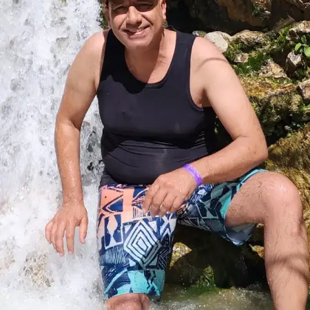 שמעון, 48פתח תקווה, ישראל