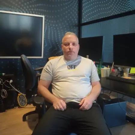 yevgeni, 43 לוד, ישראל