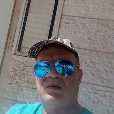 Viktor, 62, ישראל