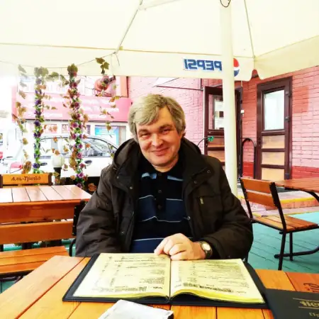 Aleksey, 60, רוסיה