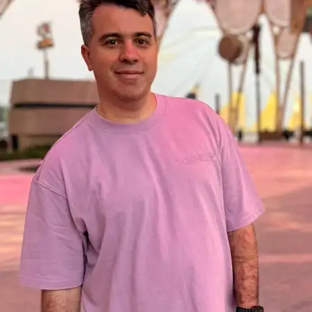Mihail, 39סנט פטרסבורג, רוסיה