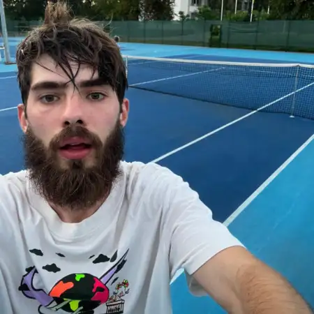Yurii, 28קייב, אוקראינה
