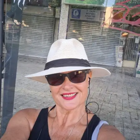 ילנה, 59, צרפת 