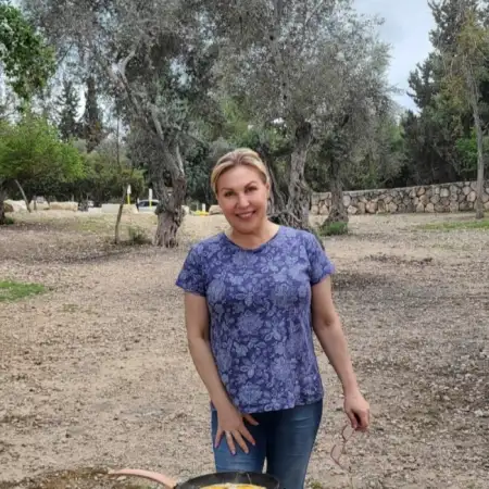 Alona, 57תל אביב, ישראל 