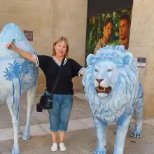 תמונה Zoya 1 