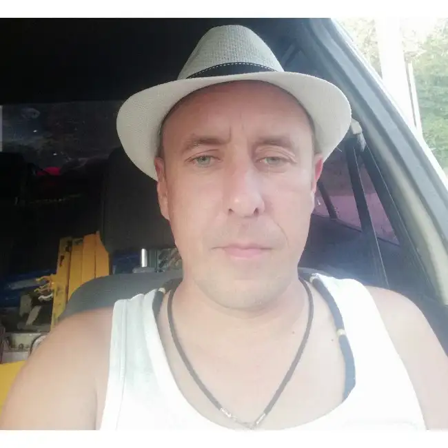 Vitaliy, 44, Penza, רוסיה - זוג 4 מי