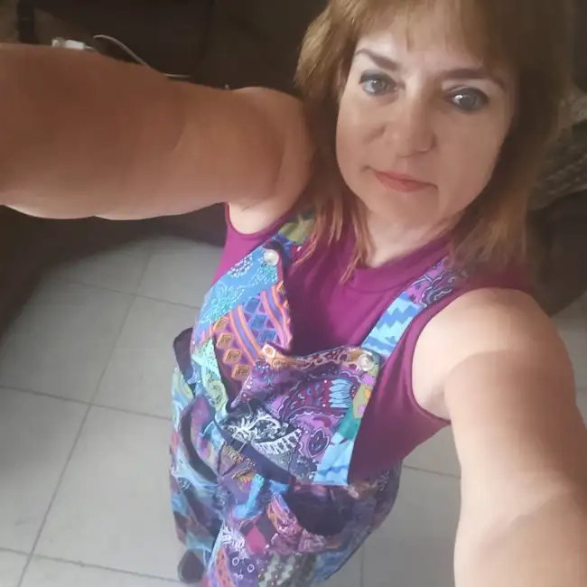 ויקטוריה, 60, אילת, ישראל - זוג 4 מי
