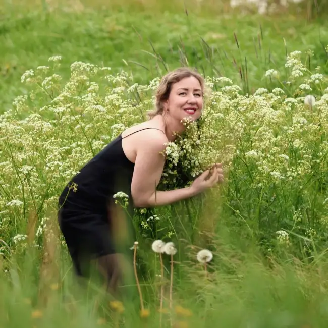 אלינה