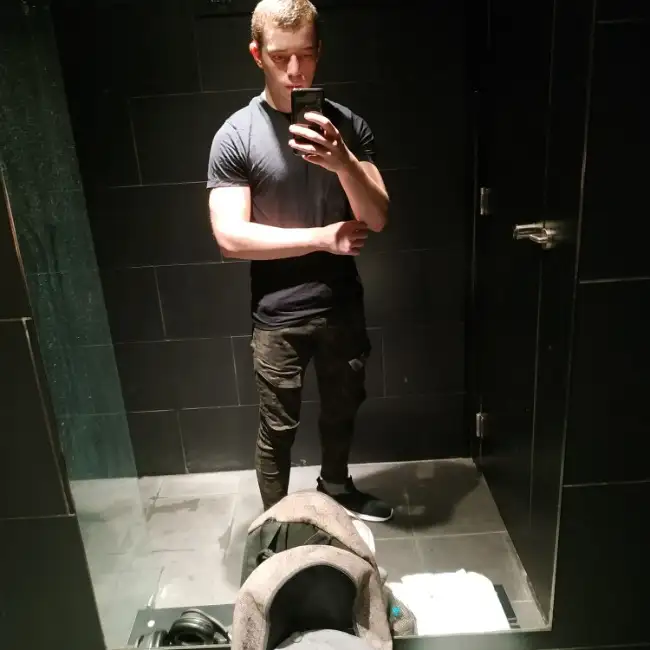 Sergey, 28,  ישראל - זוג 4 מי