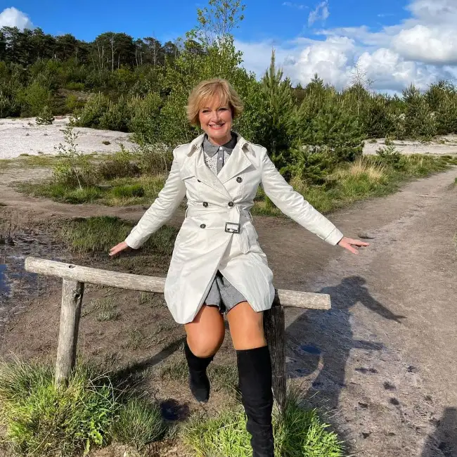 Ruth, 52