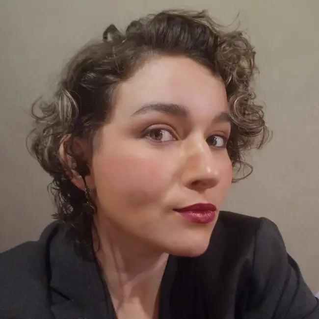 Lyubov, 38, סנט פטרסבורג, רוסיה - זוג 4 מי
