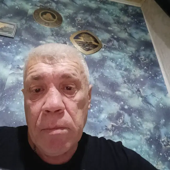 Petr, 60, Tselyabinsk, רוסיה - זוג 4 מי