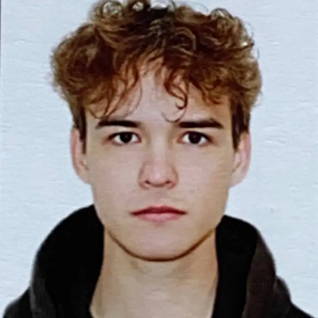 Dmitriy, 24,   - זוג 4 מי