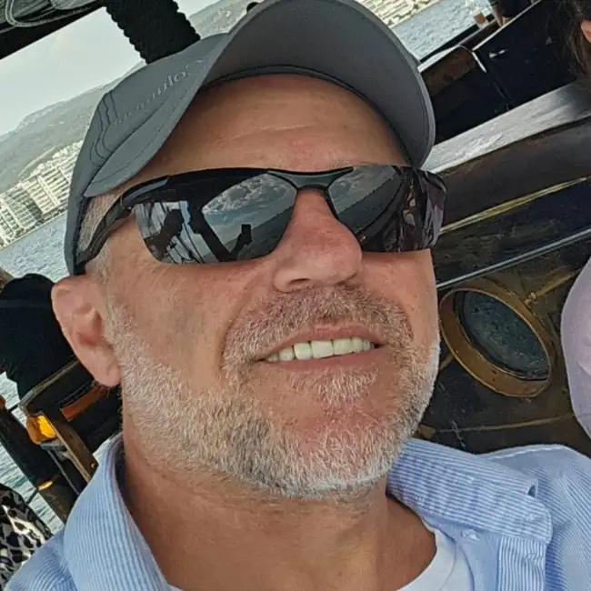 שלומי, 52,  ישראל - זוג 4 מי