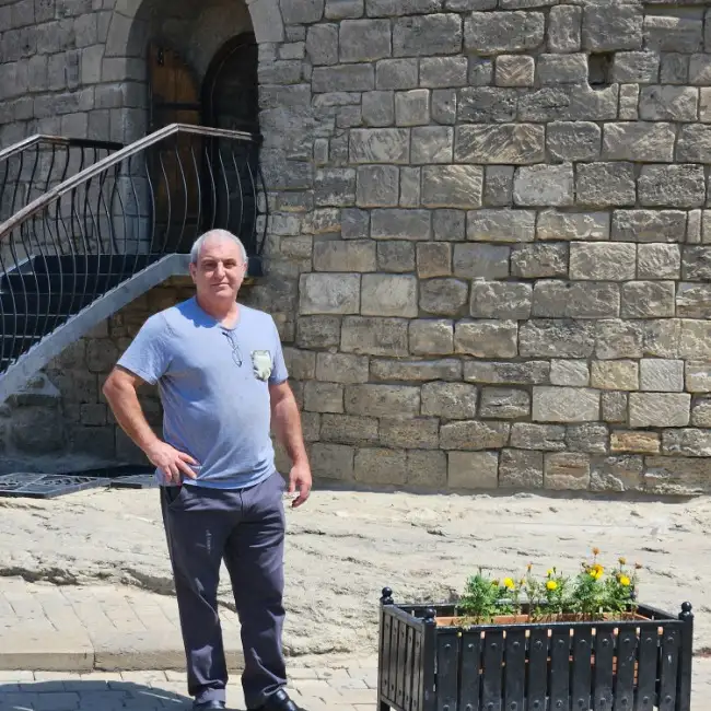 Ravino, 59