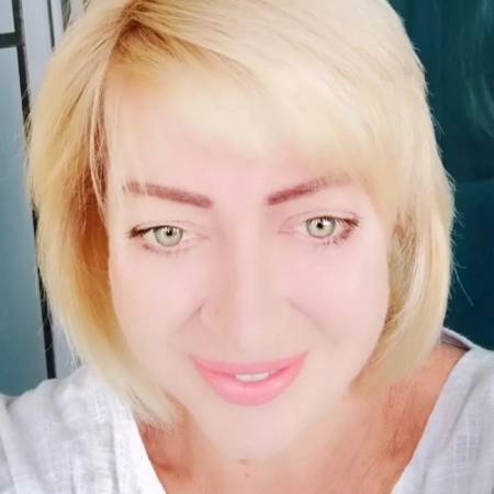 Irena,  בת  53  תל אביב  מעוניין/ת לפגוש  