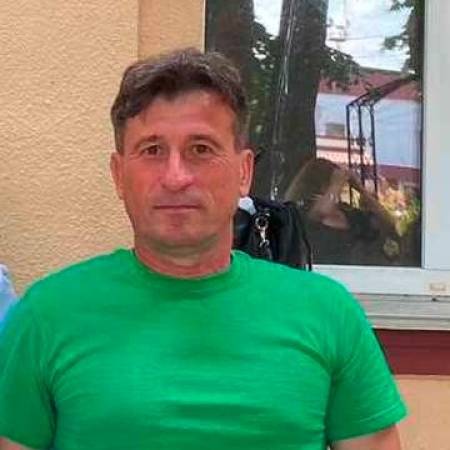 Konstantin,  בן  54  פתח תקווה  רוצה להכיר באתר הכרויות של רוסים  