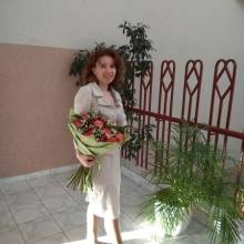 לודמילה, 47  ,   באתר הכרויות עם רוסיות רוצה למצוא   גבר 